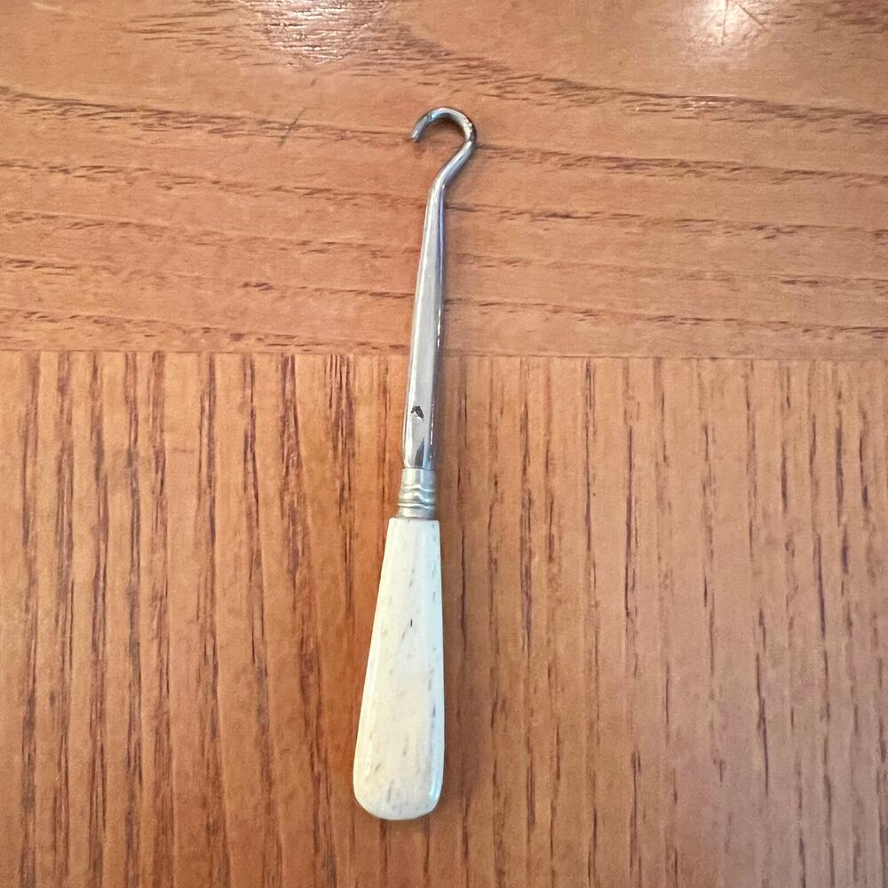 Antique Bone Handled Victorian Button Hook Small 3.75 inch Hand Carved Sewing